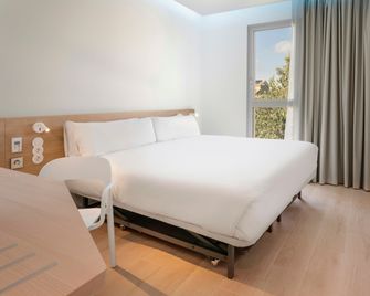 B&b Hotel Lleida - Lleida - Sypialnia