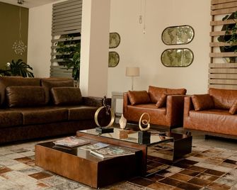 Locanda Hotel - Novo Hamburgo - Sala de estar