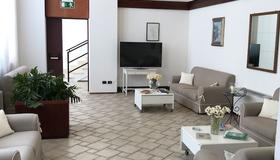 Hotel Miramare - Otranto - Living room