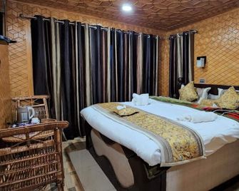 Hotel Mughal India - Sonāmarg - Bedroom