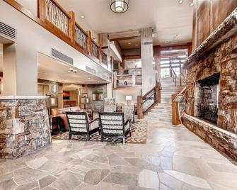 Expansive 4 Bedroom Ski In, Ski Out One Ski Hill Residence Located At The Base Of Peak 8 With Beautiful Views - Breckenridge - Lobby