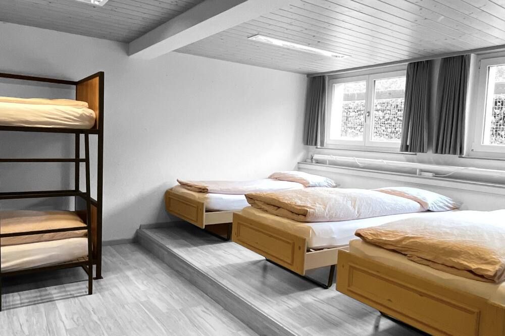 إيغر لودج إيسي