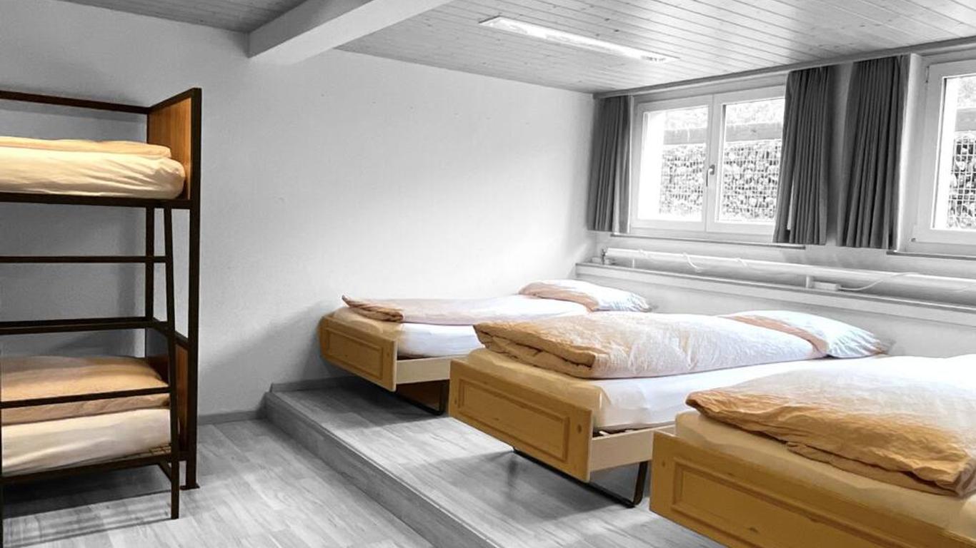 إيغر لودج إيسي