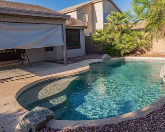 Pool/Pool Table/King Master/Self Checkin - Phoenix - Pool