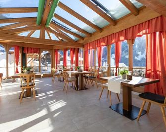 Pitztal Living Apartments - Jerzens - Restaurant