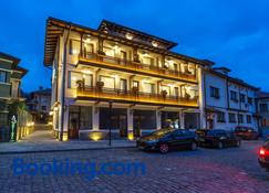 Hotel Compliment - Tryavna - Gebouw