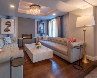 West End Washington DC, Tapestry Collection by Hilton - Washington, D.C. - Vardagsrum