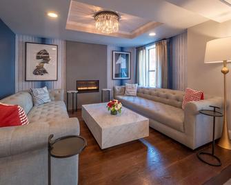 West End Washington DC, Tapestry Collection by Hilton - וושינגטון די.סי - סלון