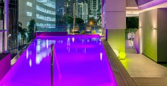 Aloft Panama - Panama Stadt - Pool