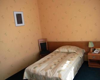 Polonia Palast Hotel - ウッチ - 寝室