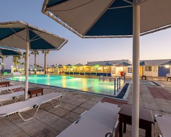 Mammis Beach - Kardamena - Piscina