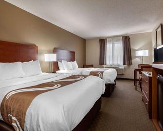 Quality Inn Hays I-70 - Hays - Bedroom