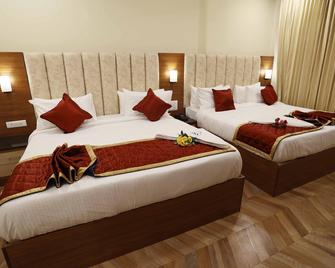 Hotel Bluemoon - Tirunelveli - Bedroom