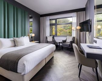 كينسيل هوتل آند سبا - كينسال - غرفة نوم