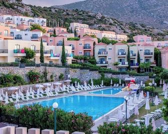 The Village Resort & Waterpark - Hersonissos - Havuz