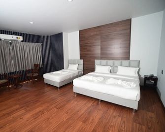 Chanthaburi Center Hotel - Chanthaburi