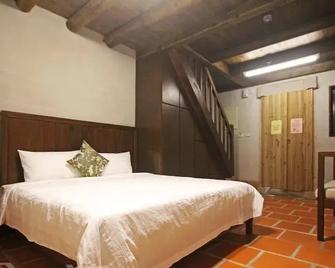 Water 97 - Jincheng Township - Bedroom