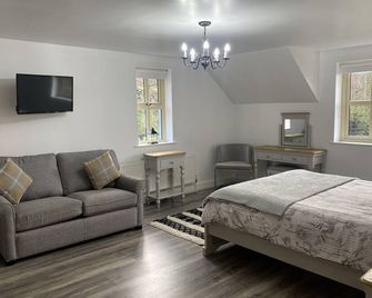 Rostrevor Valley House -Mountainside Hot Tub View - Newry - Habitación