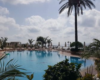 Pefkos Blue - Pefki - Bazén