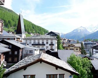 Hotel Christiania - Saas-Fee