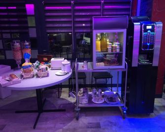 L' Annexe Beverl'inn appartement - Flers - Buffet