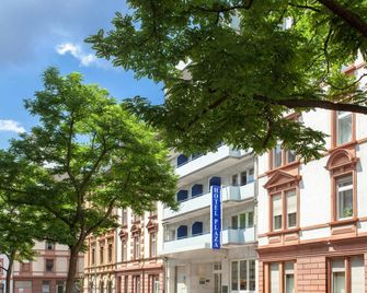 Hotel Plaza - Frankfurt/ Main - Toà nhà