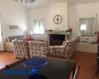 Holiday Home Monte Das Azinheiras - Arraiolos - Soggiorno