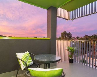 Canopy at 44 Ovingham - Bowden - Balcony