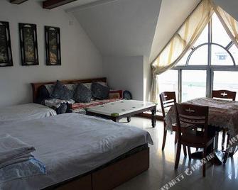 Longquan Hotel - Xinzhou - Спальня