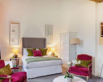 Rotheram (Suite) at Bicester Heritage - Bicester - Bedroom