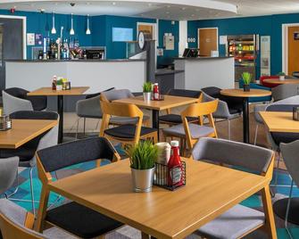 Holiday Inn Express Lichfield - Tamworth - Restaurant