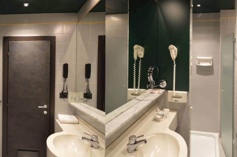 Hotel Friuli - Udine - Bathroom