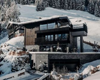 Onkl Xonna Premium Alpin Chalets - Hüttschlag - Gebäude