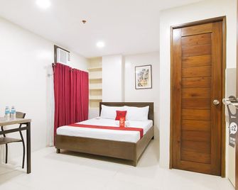 RedDoorz near Fernwoods Garden Quezon City - Quezon City - Ložnice