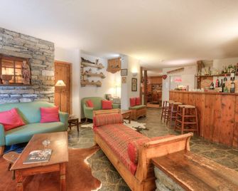Hotel La Grange - Courmayeur - Stue