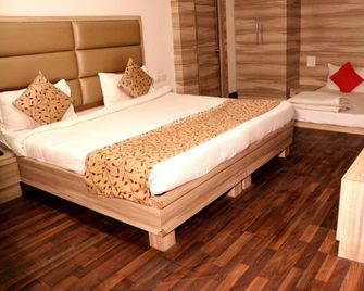 Hotel Prema Palace - Agra - Quarto