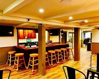 Jessie's Harvest House - Tannersville - Bar