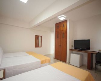 Láparos Hotel - São Carlos - Sypialnia
