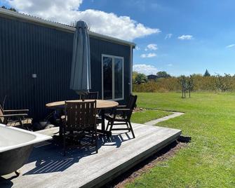 Country experience not far from town - Havelock North - Patio