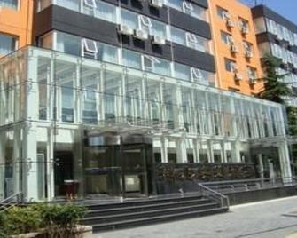 Ruizhao Hotel (Beijing Guomao) - Beijing - Building