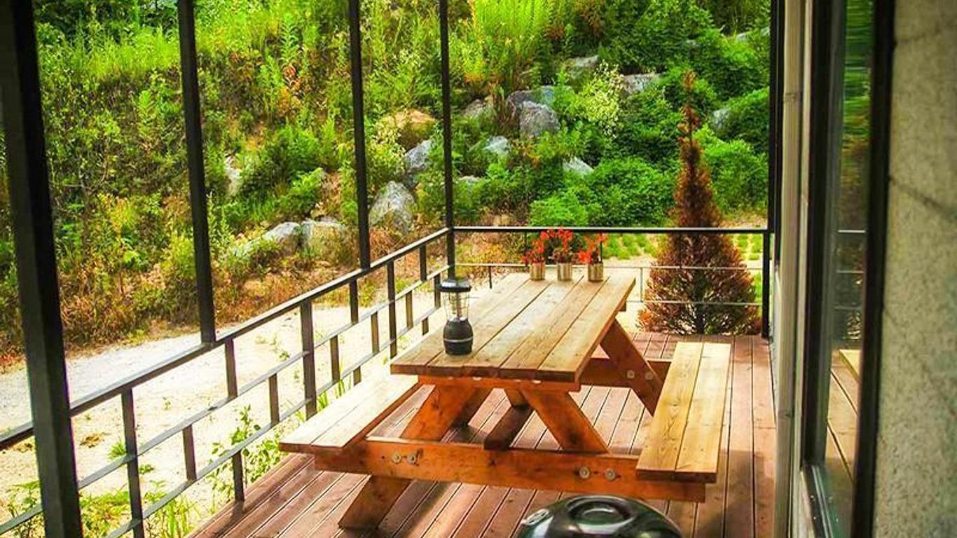Gapyeong Floresta Kids Pool Villa & Glamping