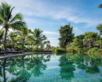 Thala Tra Vinh - Tra Vinh - Pool