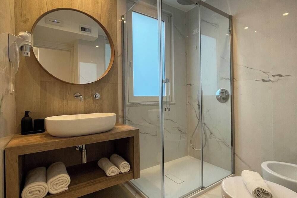 Namuri Luxury Rooms - טאורמינה - חדר רחצה