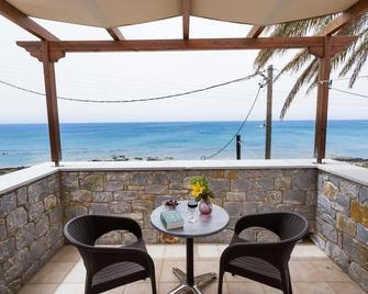 Pleiades seaside residences in Mani - Agios Nikolaos - Balcony