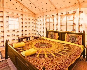 Royal Pavilion Camps - Sām - Slaapkamer