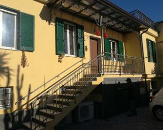 Antoniet - Nápoles - Edificio