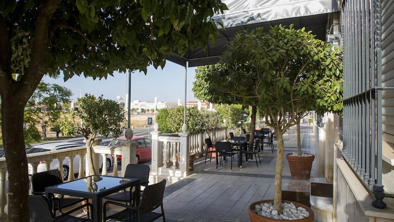 Hotel Mairena