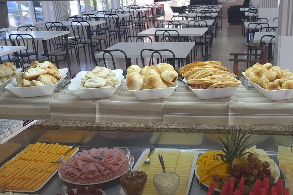 هوتل بوسادا إلها دو مار بومبينياس - بومبينهاس - مطعم