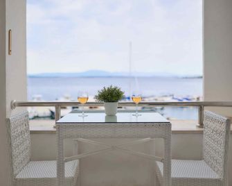 Hotel Selce - Selce - Balkon