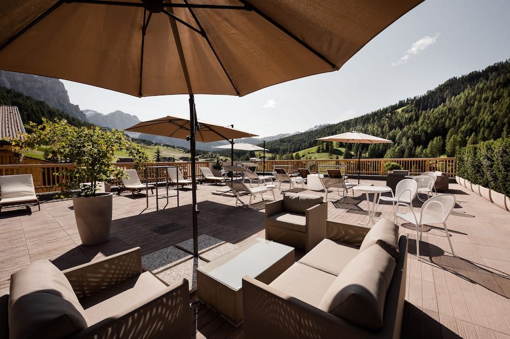 Hotel Diamant - San Cassiano/St. Kassian - Uteplats